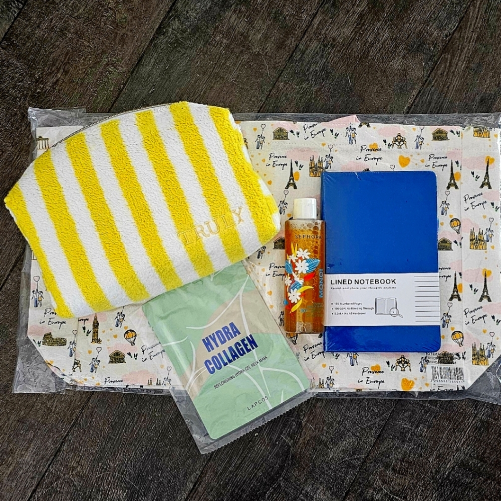 Fun Summer Bundle. Two bags , journal, face mask & shower oil.